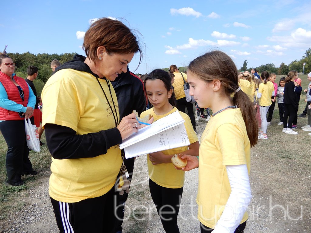 Mezei futóbajnokság Berettyóújfaluban 10